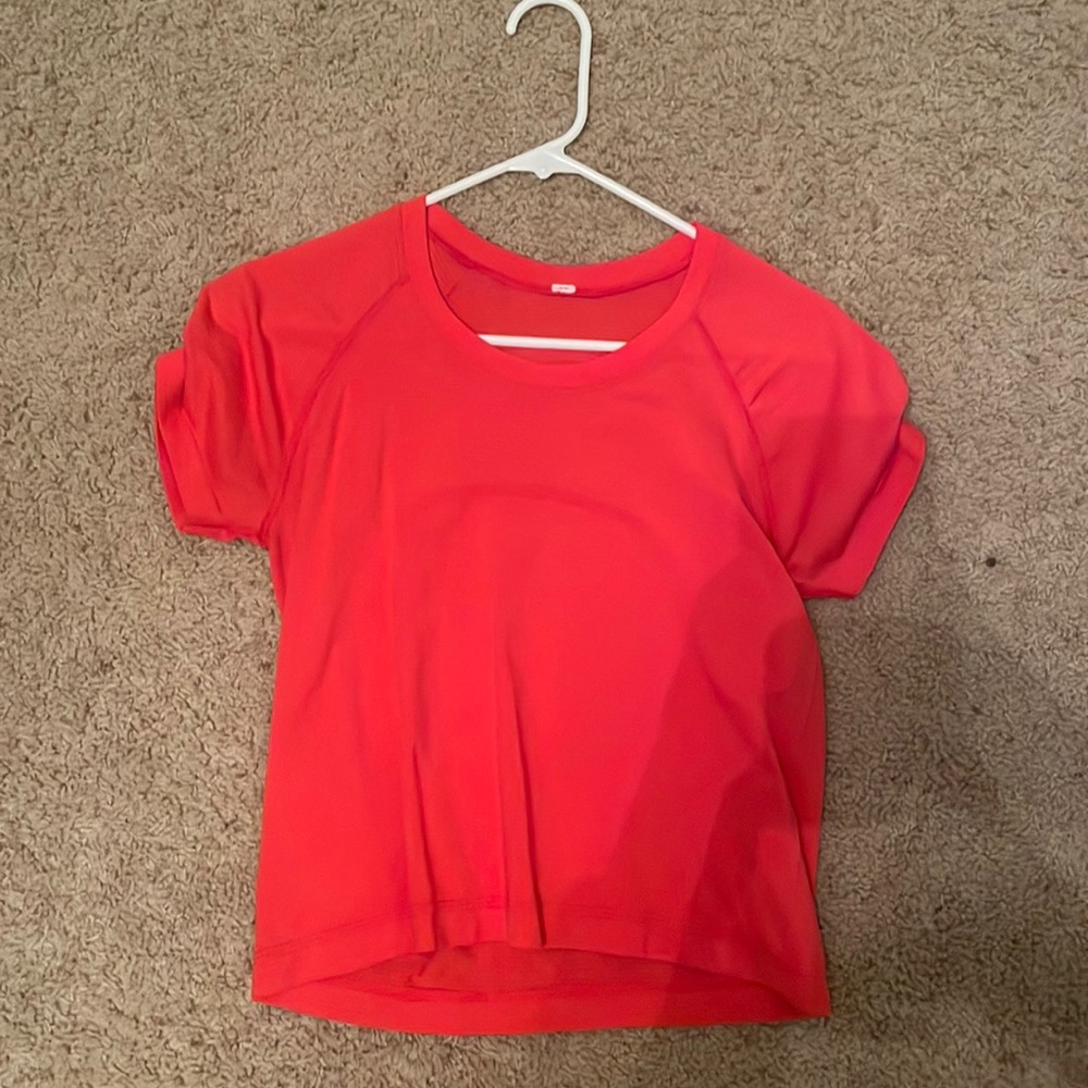 carnation red lulu swiftly